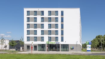 holiday inn express krefeld dusseldorf an ihg hotel