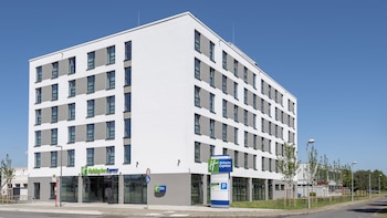 holiday inn express krefeld dusseldorf an ihg hotel