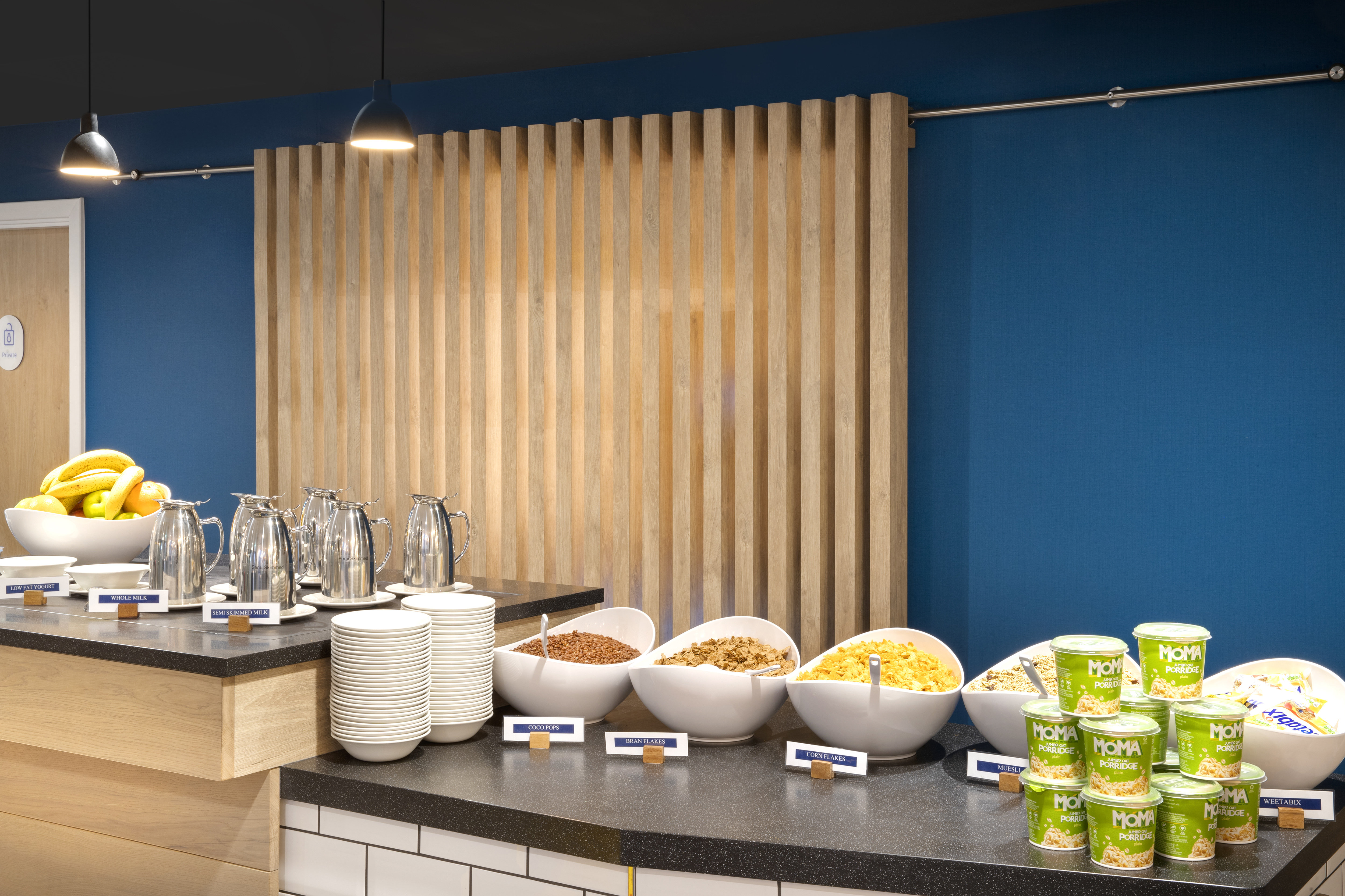 holiday inn express cambridge west cambourne an ihg hotel