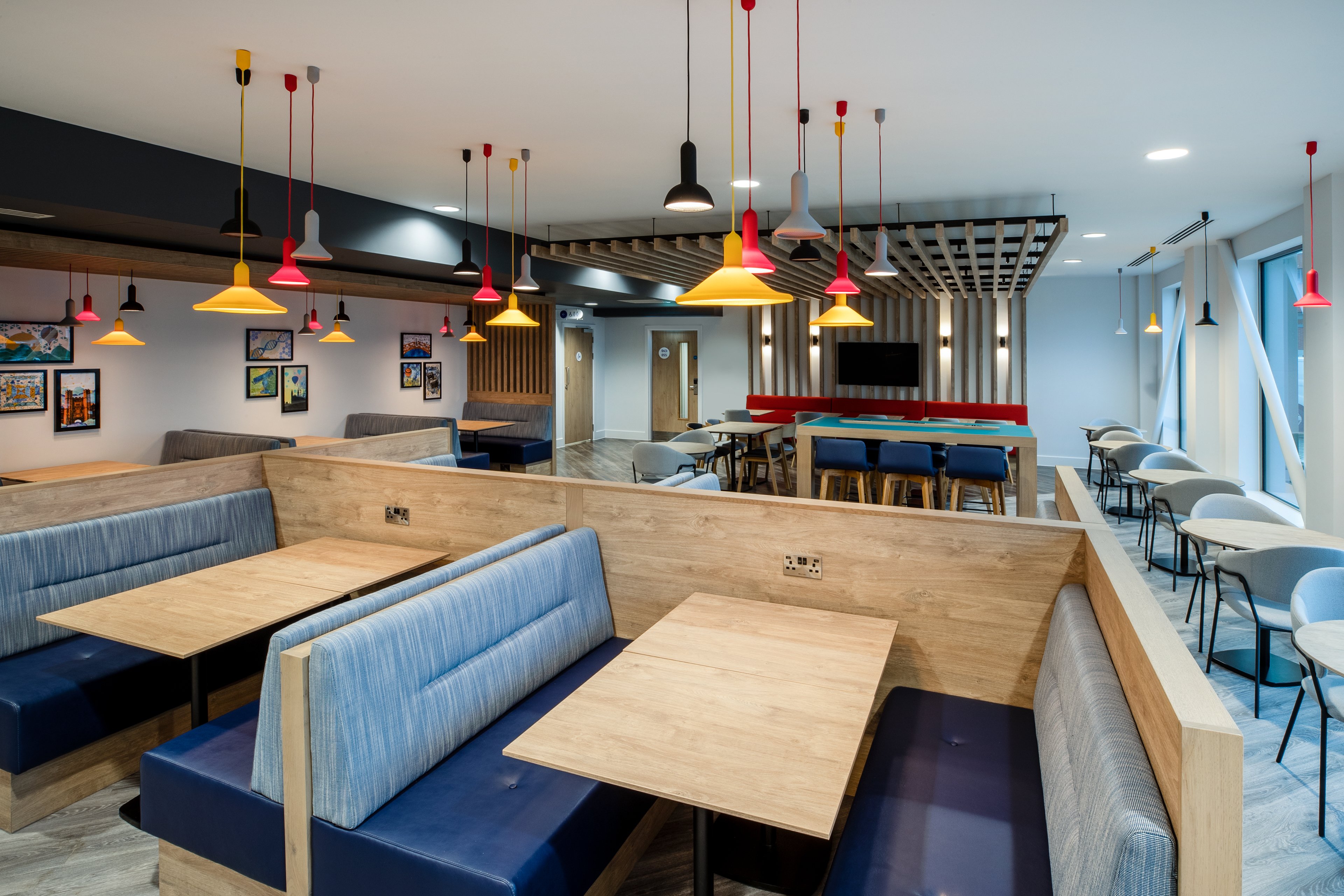 holiday inn express cambridge west cambourne an ihg hotel
