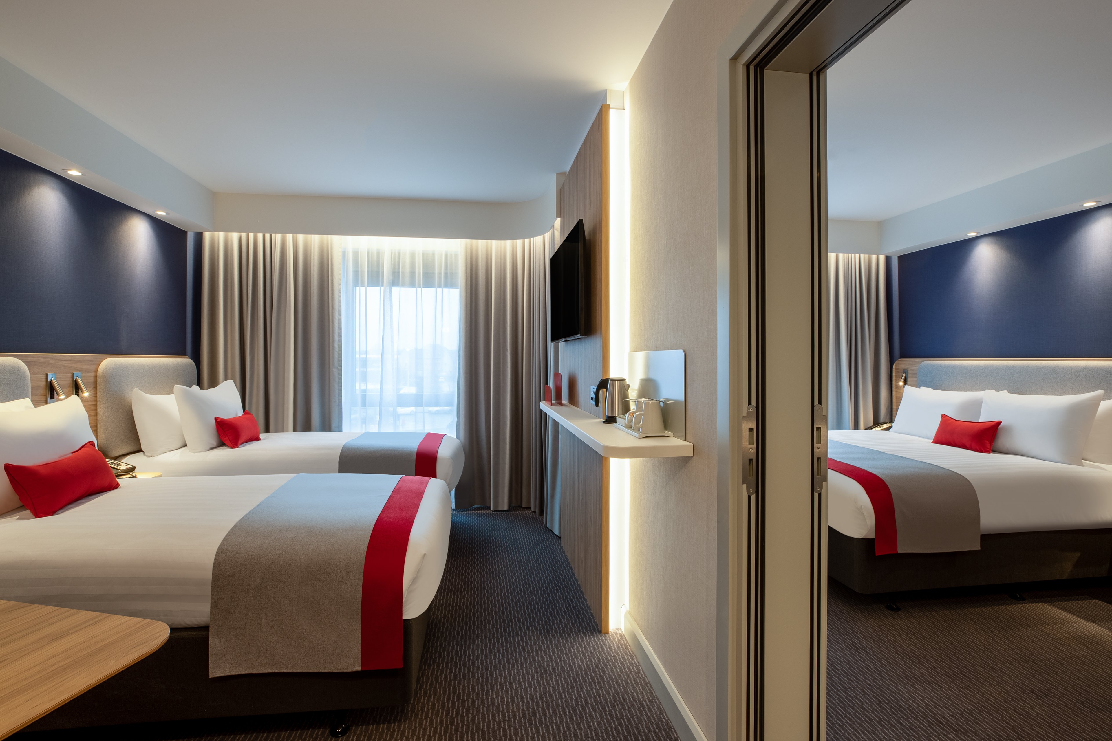 holiday inn express cambridge west cambourne an ihg hotel