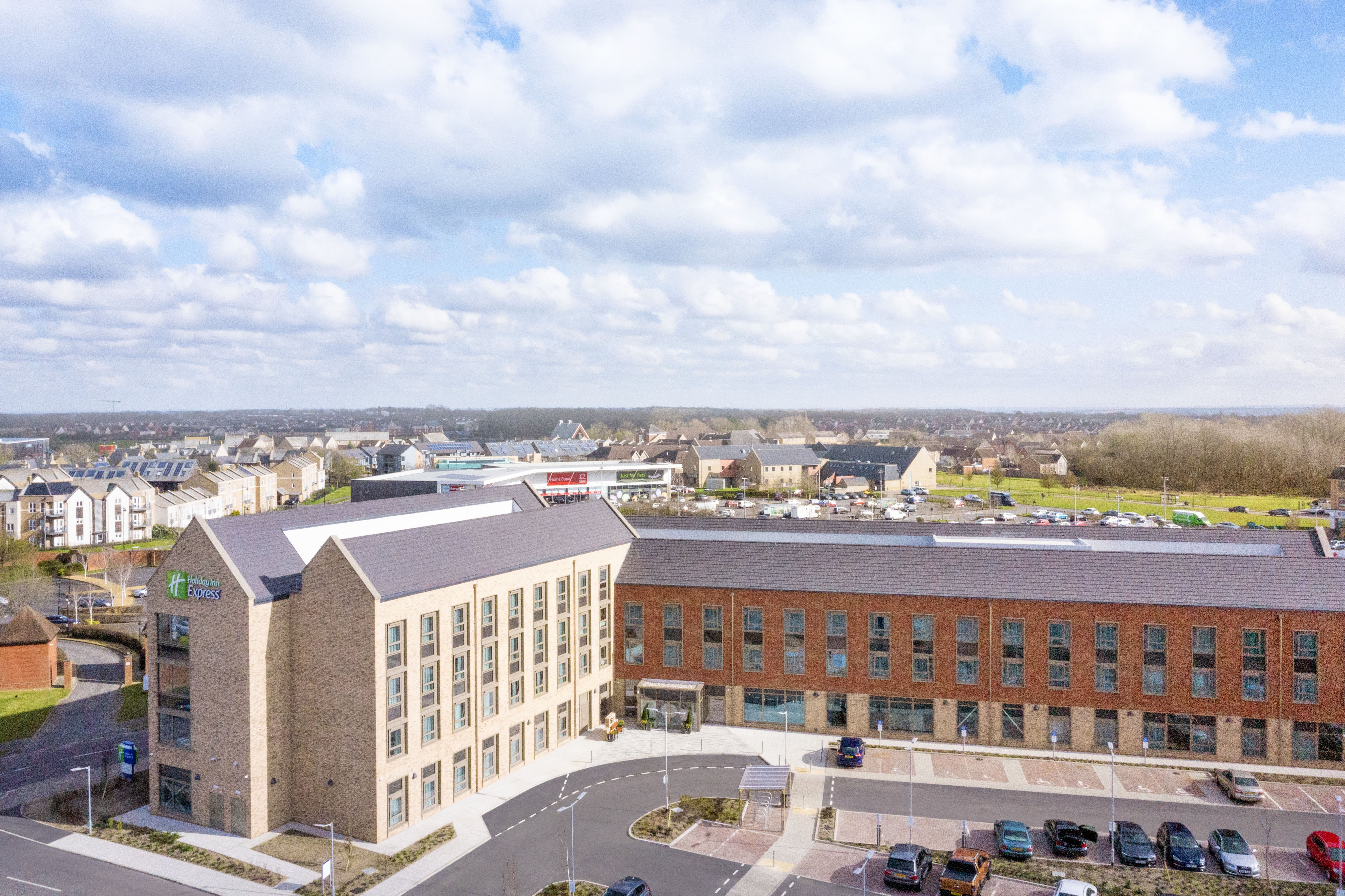 holiday inn express cambridge west cambourne an ihg hotel