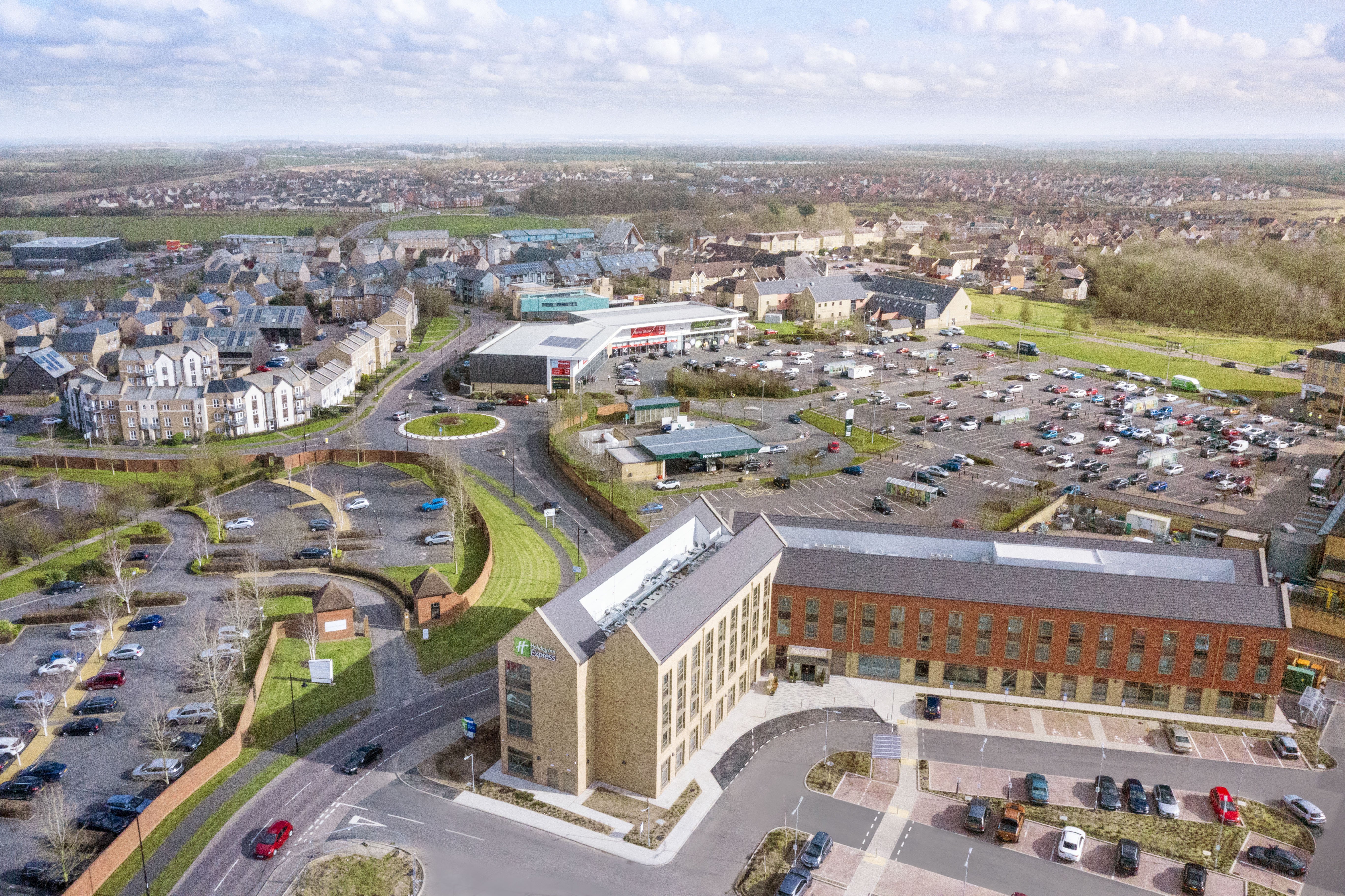 holiday inn express cambridge west cambourne an ihg hotel