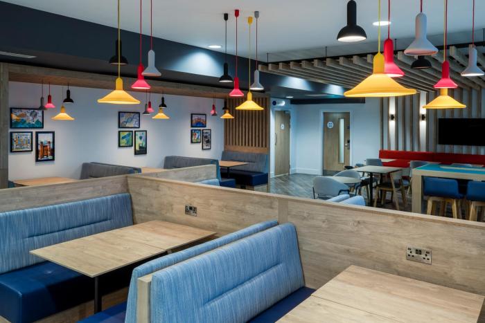 holiday inn express cambridge west cambourne an ihg hotel