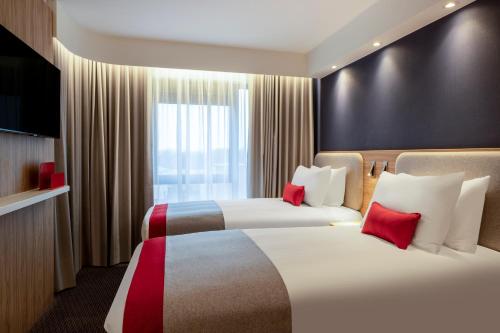holiday inn express cambridge west cambourne an ihg hotel