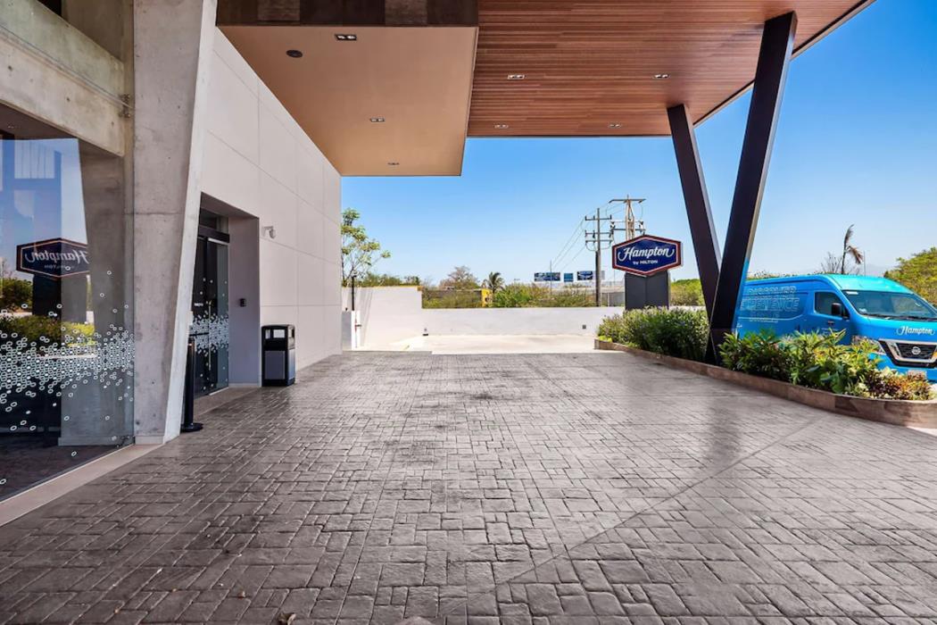 hampton inn by hilton nuevo vallarta