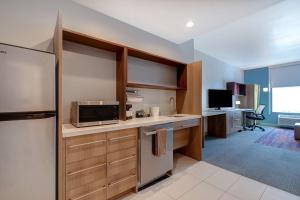 home2 suites by hilton las vegas northwest