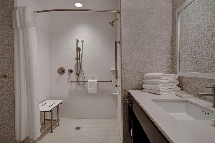 home2 suites by hilton las vegas northwest