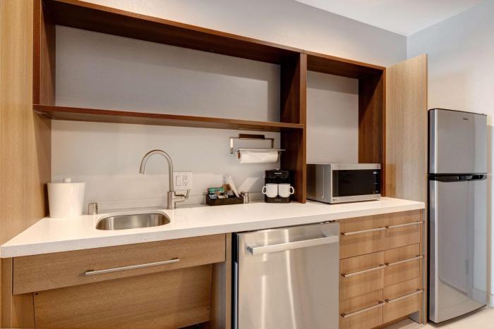 home2 suites by hilton las vegas northwest
