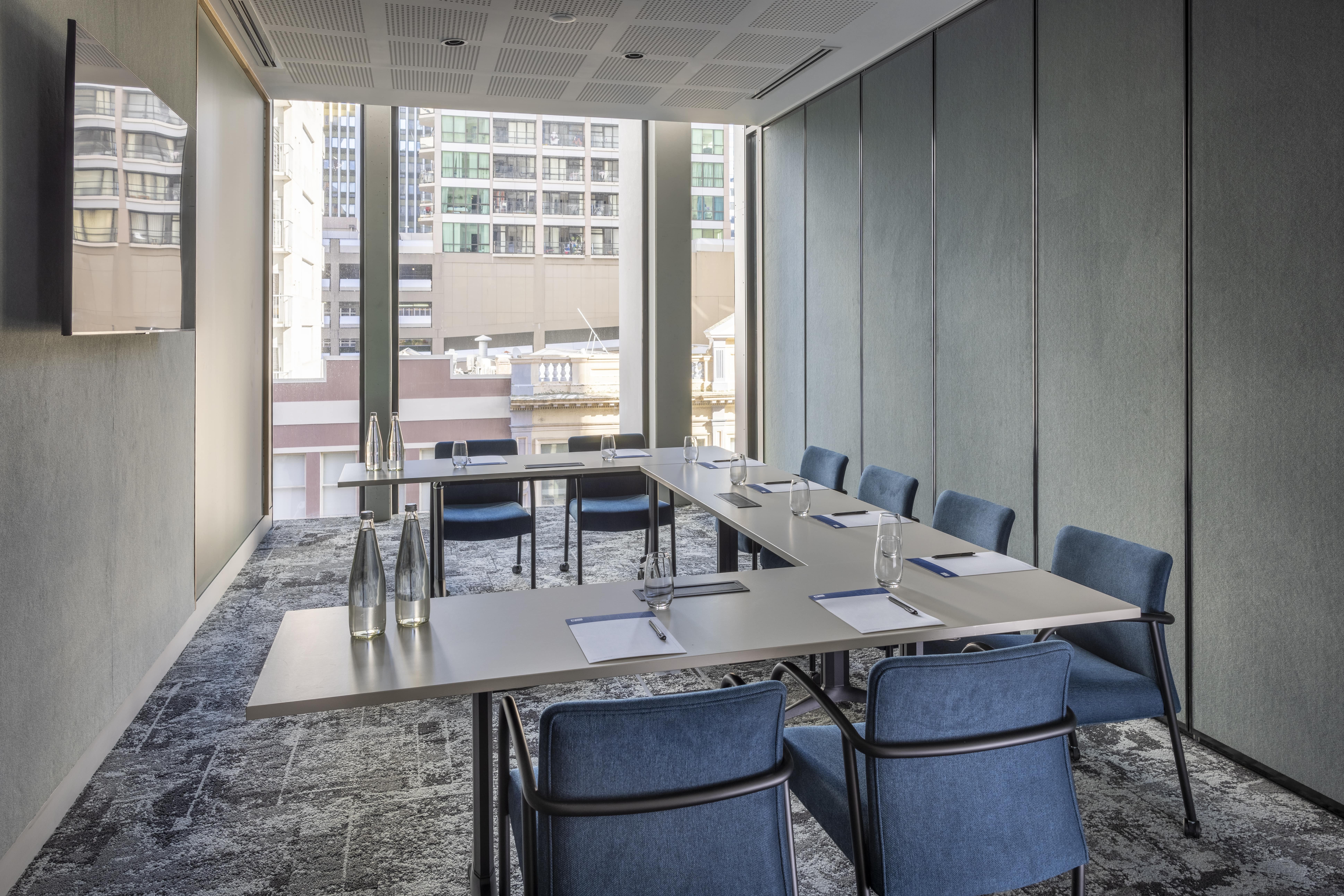 holiday inn express auckland city centre an ihg hotel