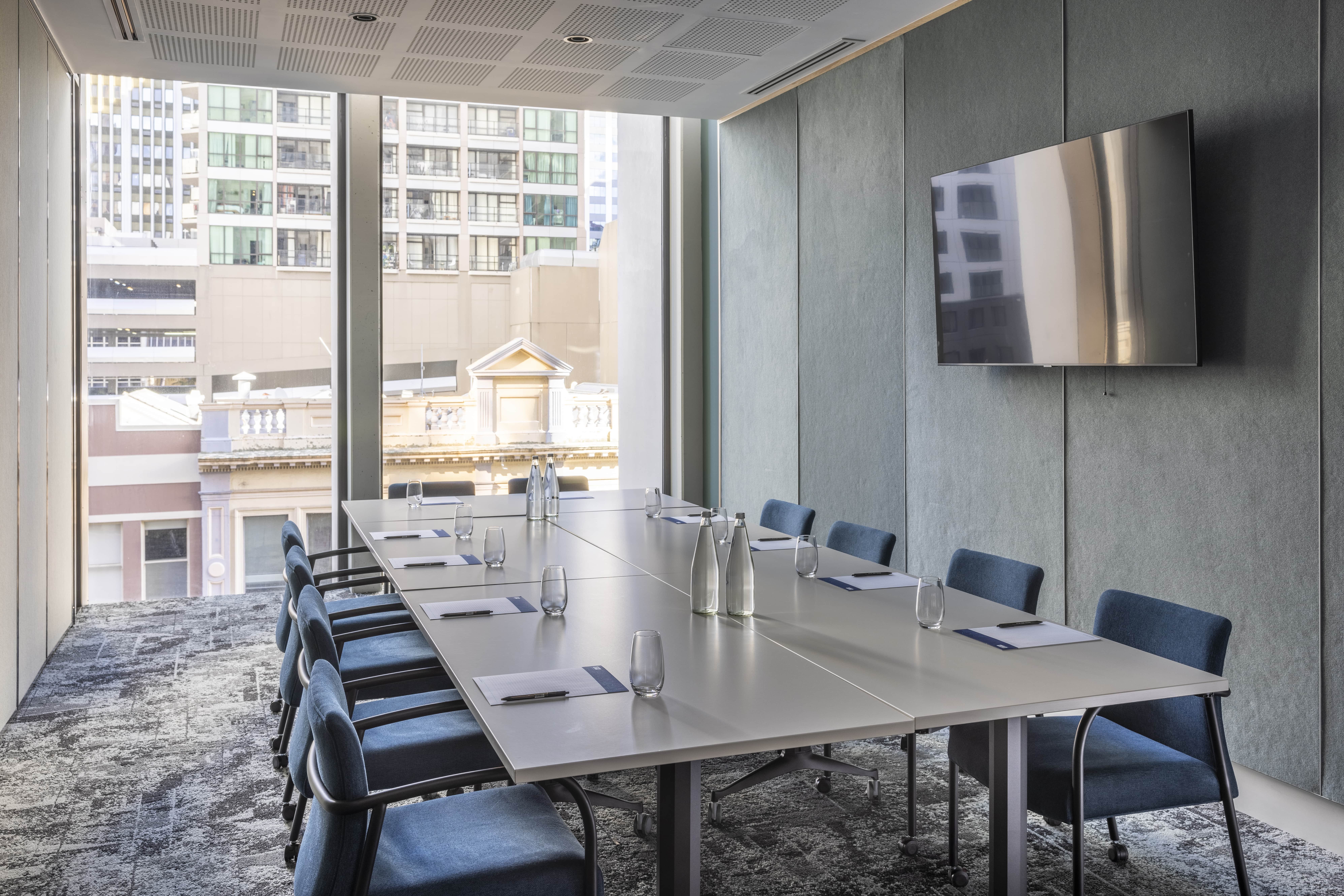 holiday inn express auckland city centre an ihg hotel