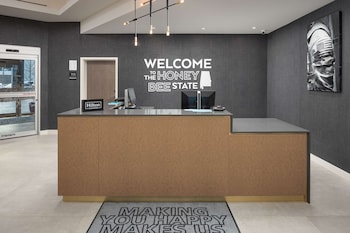 Hampton Inn & Suites Huntsville Downtown,Madison>>Huntsville,3 star