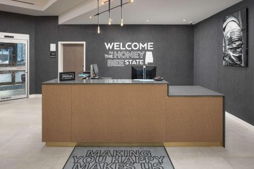 hampton inn and suites huntsville downtown