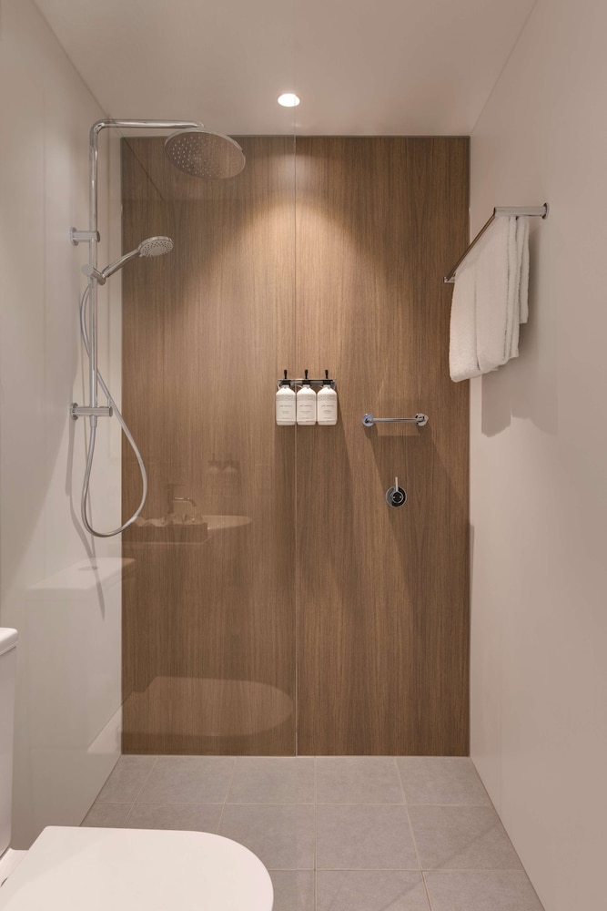 travelodge hotel hurstville sydney