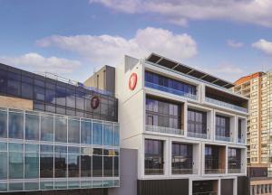 travelodge hotel hurstville sydney