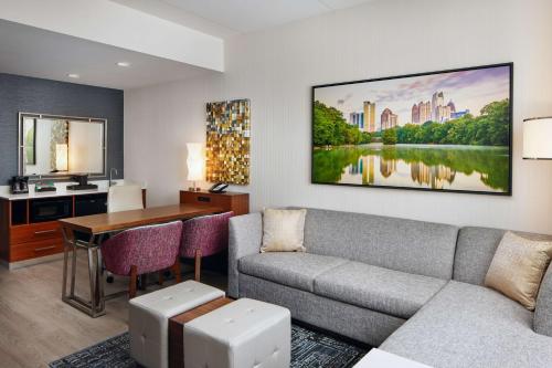 embassy suites by hilton atlanta airport north