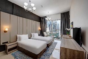 royal regency suites