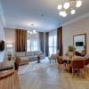royal regency suites