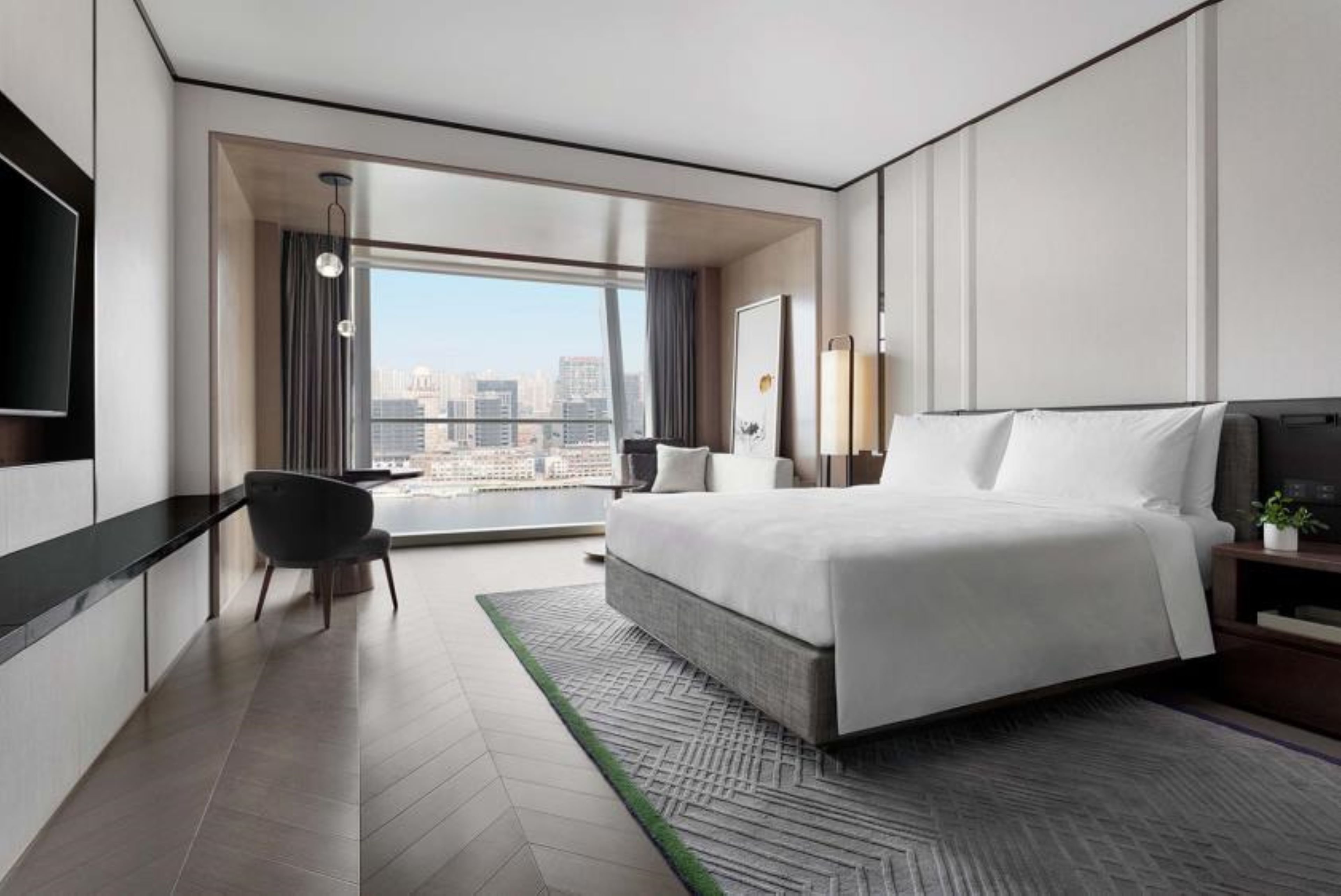 holiday inn and suites wuhan international expo