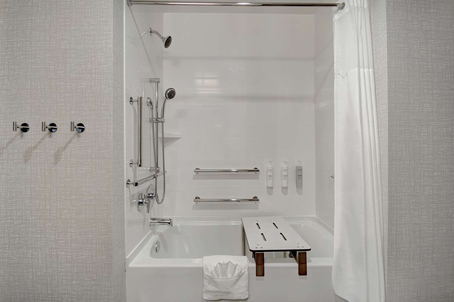 hampton inn and suites ontario rancho cucamonga