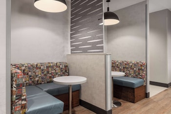 hampton inn by hilton kingston