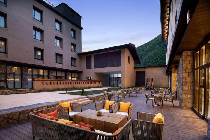 hilton garden inn jiuzhaigou