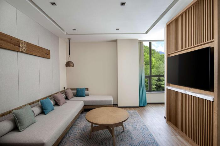 hilton garden inn jiuzhaigou