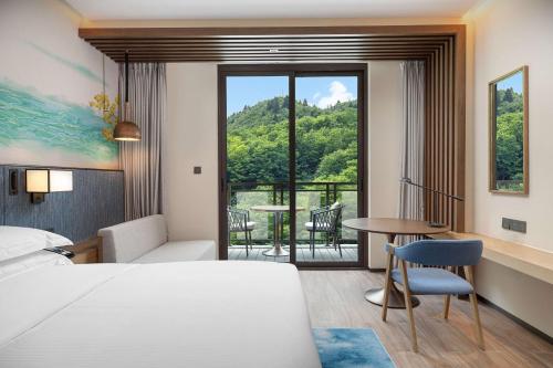 hilton garden inn jiuzhaigou