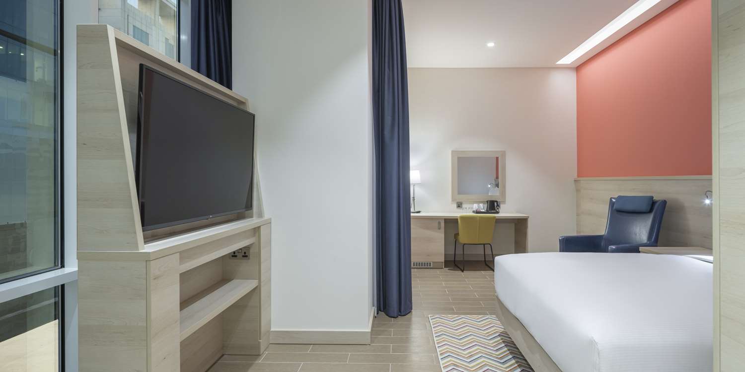 hampton by hilton doha old town
