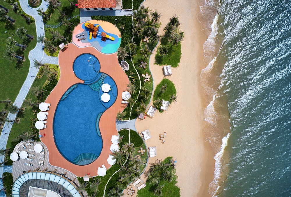 radisson resort phan thiet