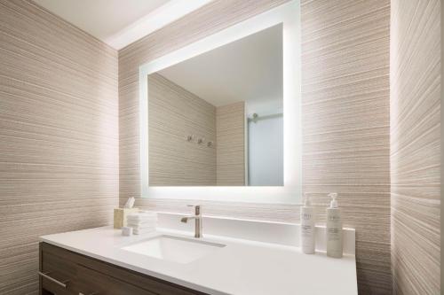 Hampton Inn Clovis,Nm,,3 star