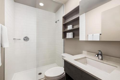 microtel inn and suites montreal airport dorval qc