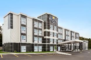 Microtel Inn & Suites Montreal Airport - Dorval Qc,,2 star