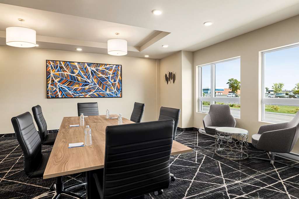 microtel inn and suites montreal airport dorval qc