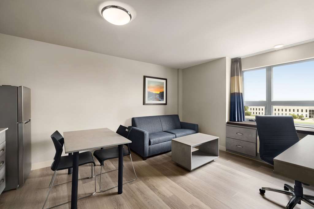 microtel inn and suites montreal airport dorval qc