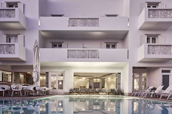 tinos