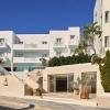 tinos