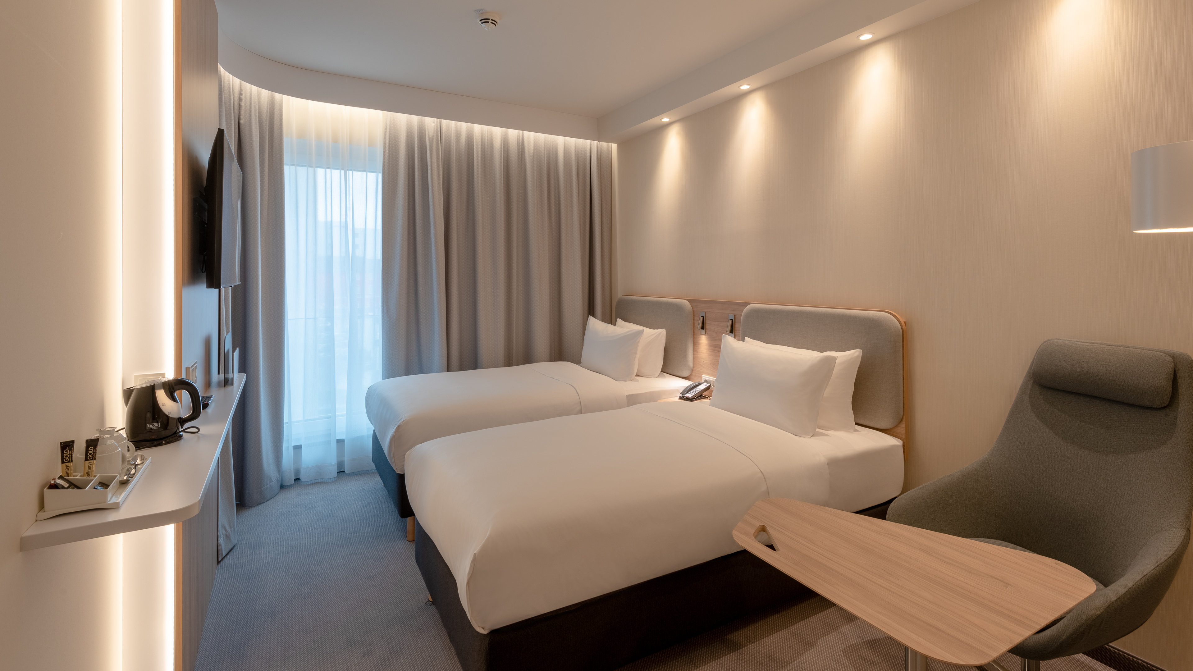 holiday inn express munich north an ihg hotel