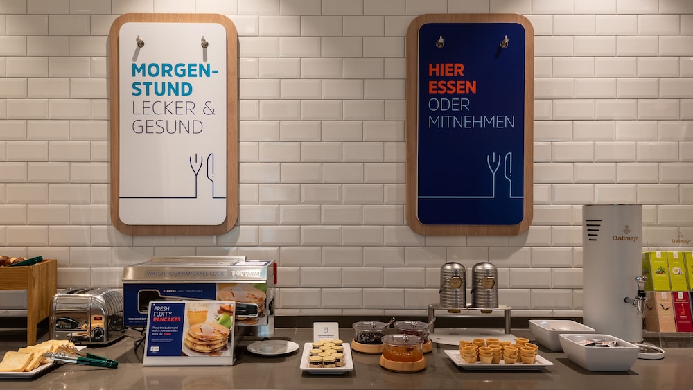 holiday inn express munich north an ihg hotel