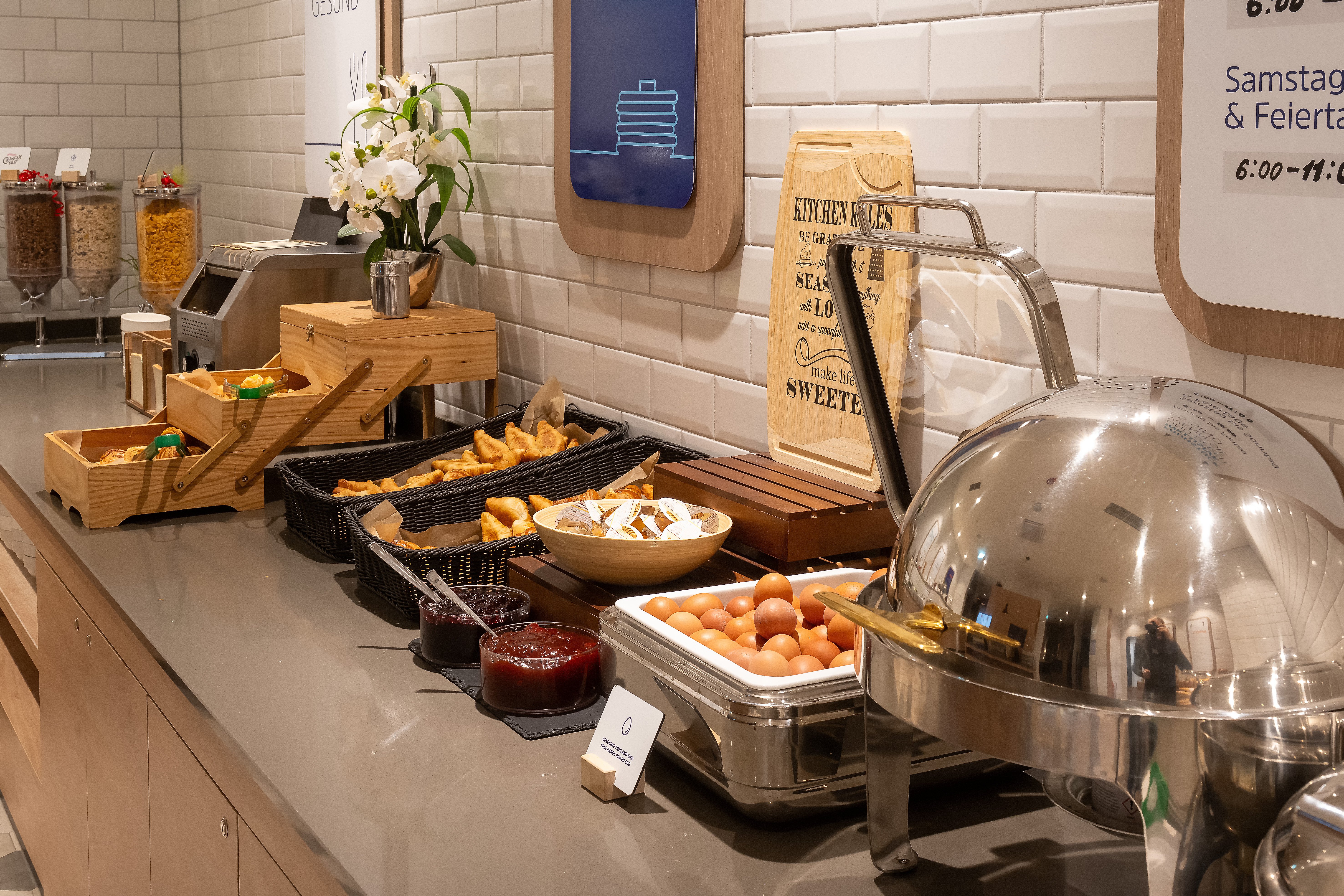 holiday inn express munich north an ihg hotel