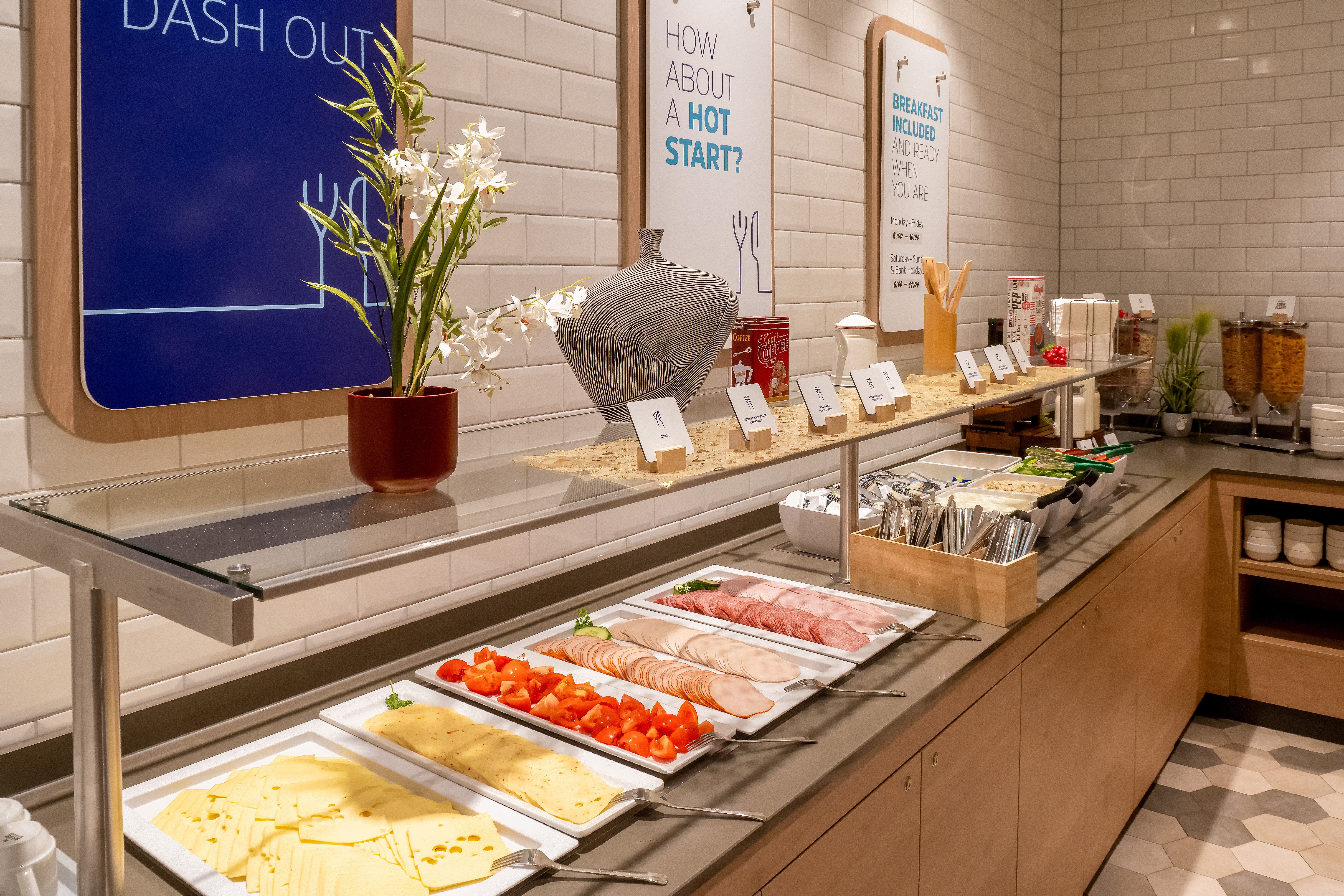 holiday inn express munich north an ihg hotel