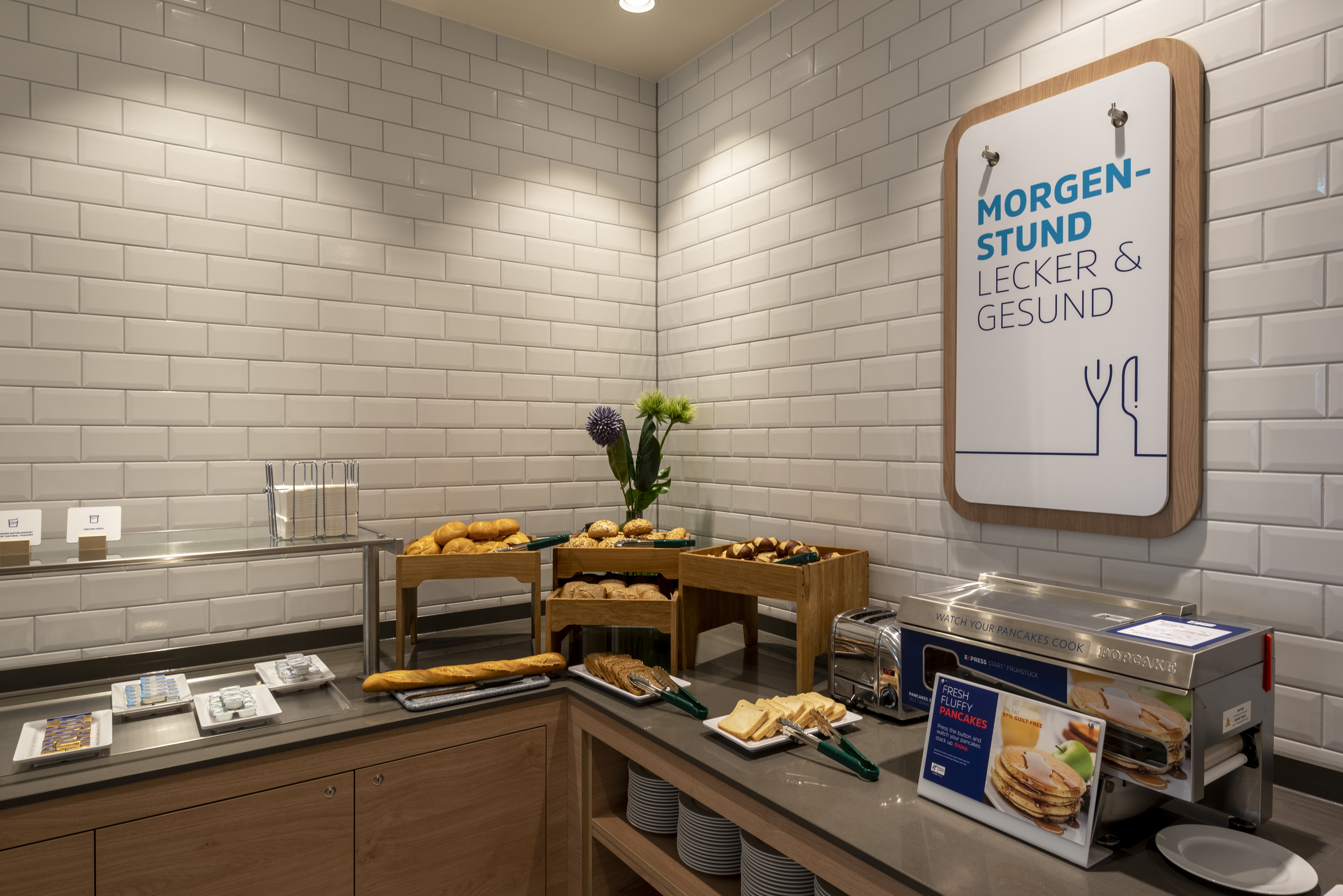 holiday inn express munich north an ihg hotel