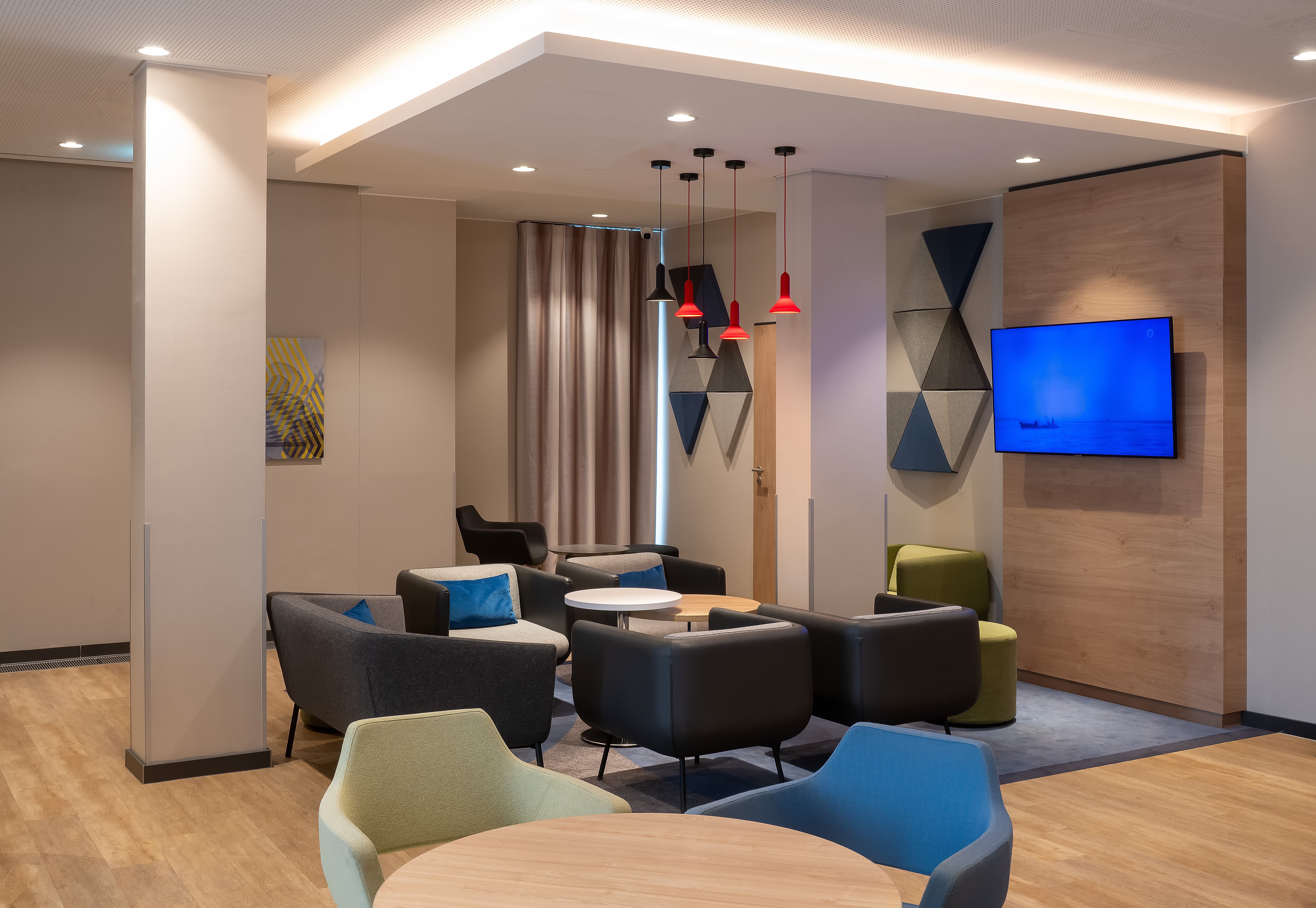holiday inn express munich north an ihg hotel