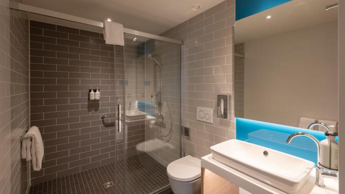 holiday inn express munich north an ihg hotel