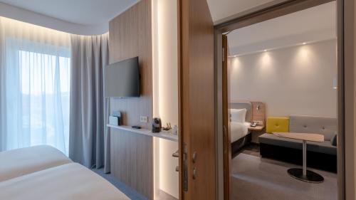 holiday inn express munich north an ihg hotel
