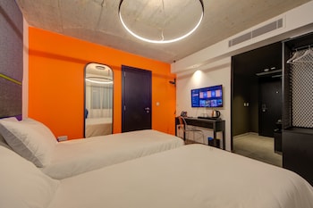 ikyk hotel ik collection