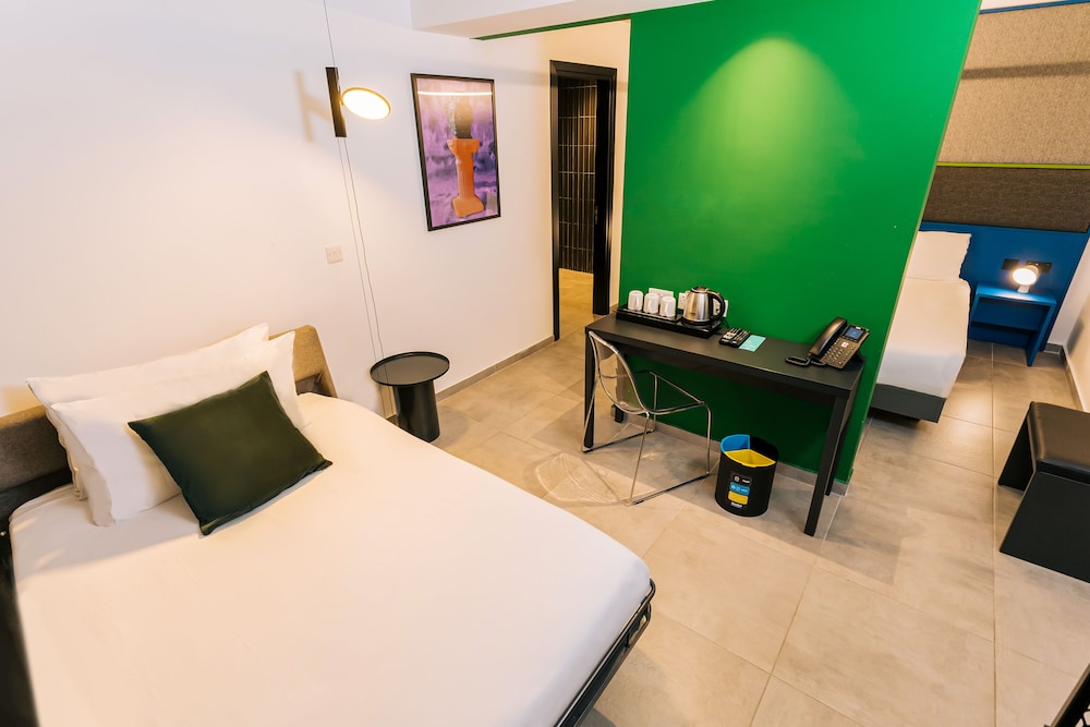 ikyk hotel ik collection