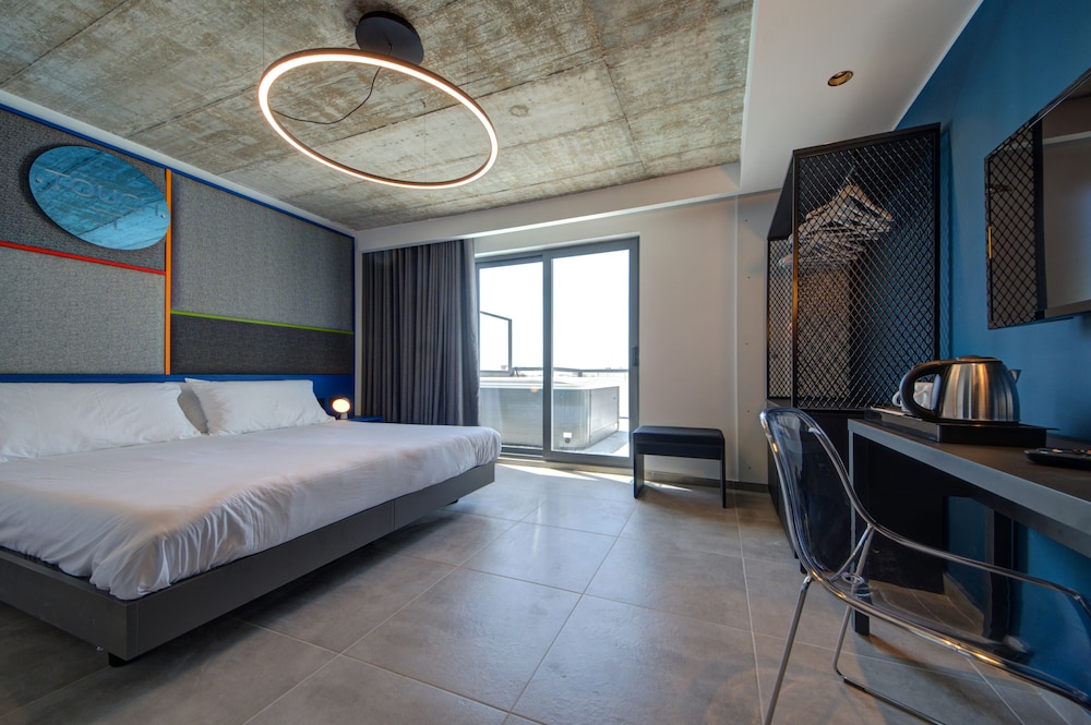 ikyk hotel ik collection