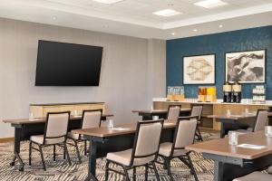 hyatt place columbus polaris