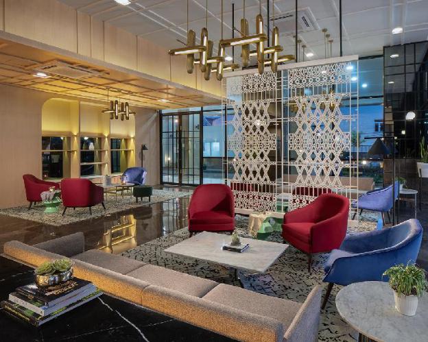 the reiz suites artotel curated